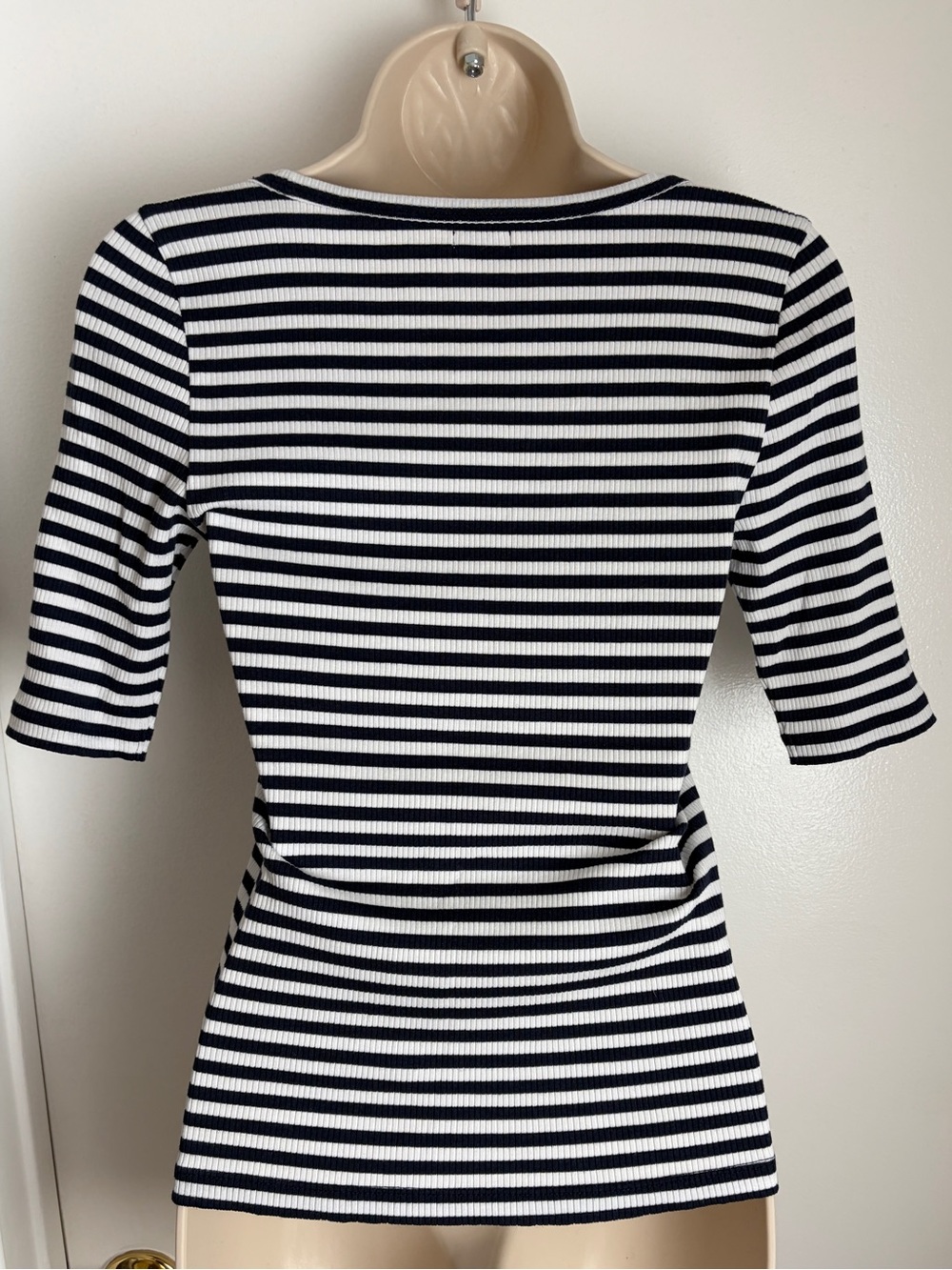 Faherty Navy & White Stripe Cotton Blend Top (Size Small) - Picture 4 of 7